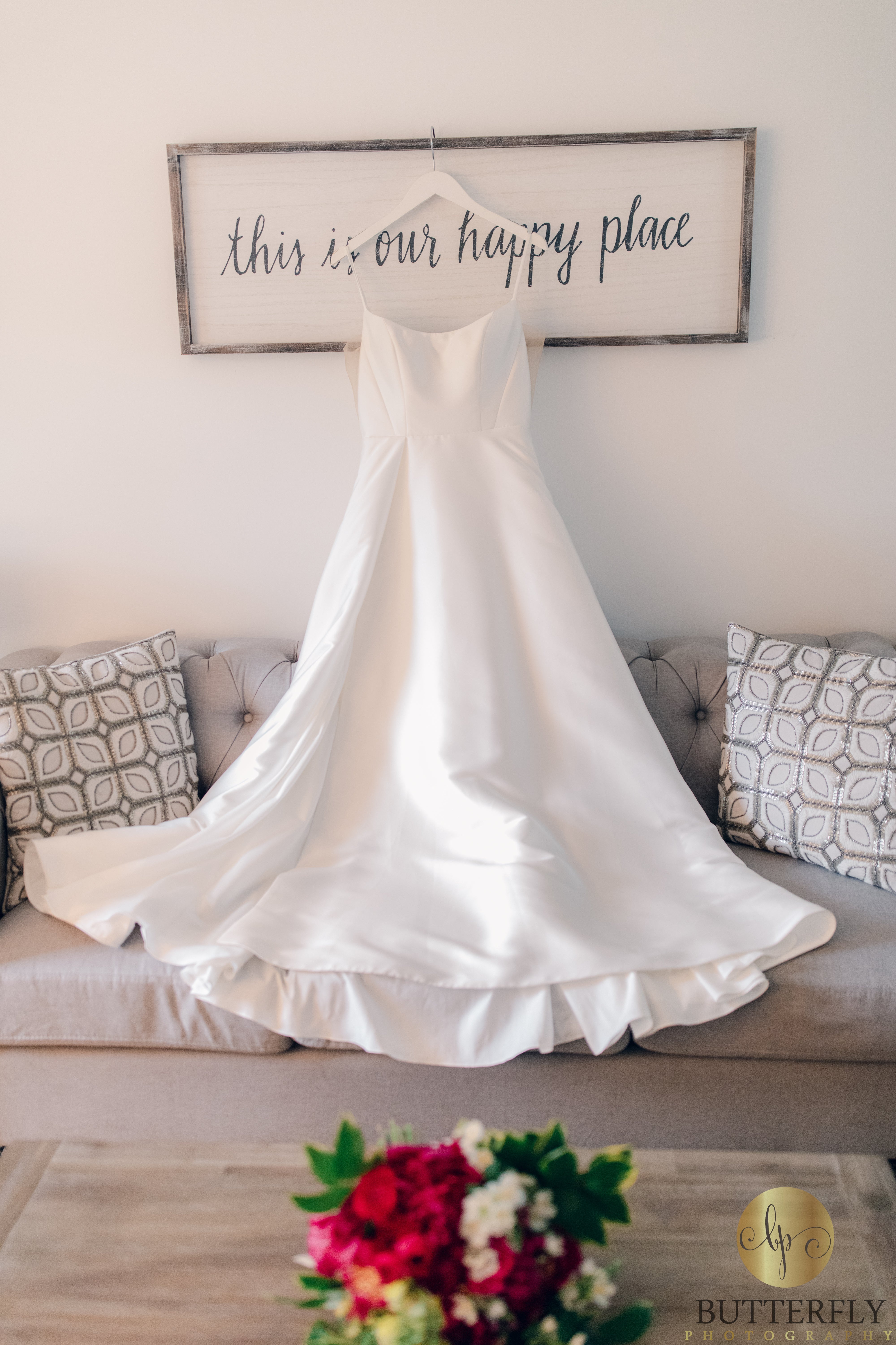 Why Renting Your Wedding Dress is the Smartest Bridal Decision in 2025